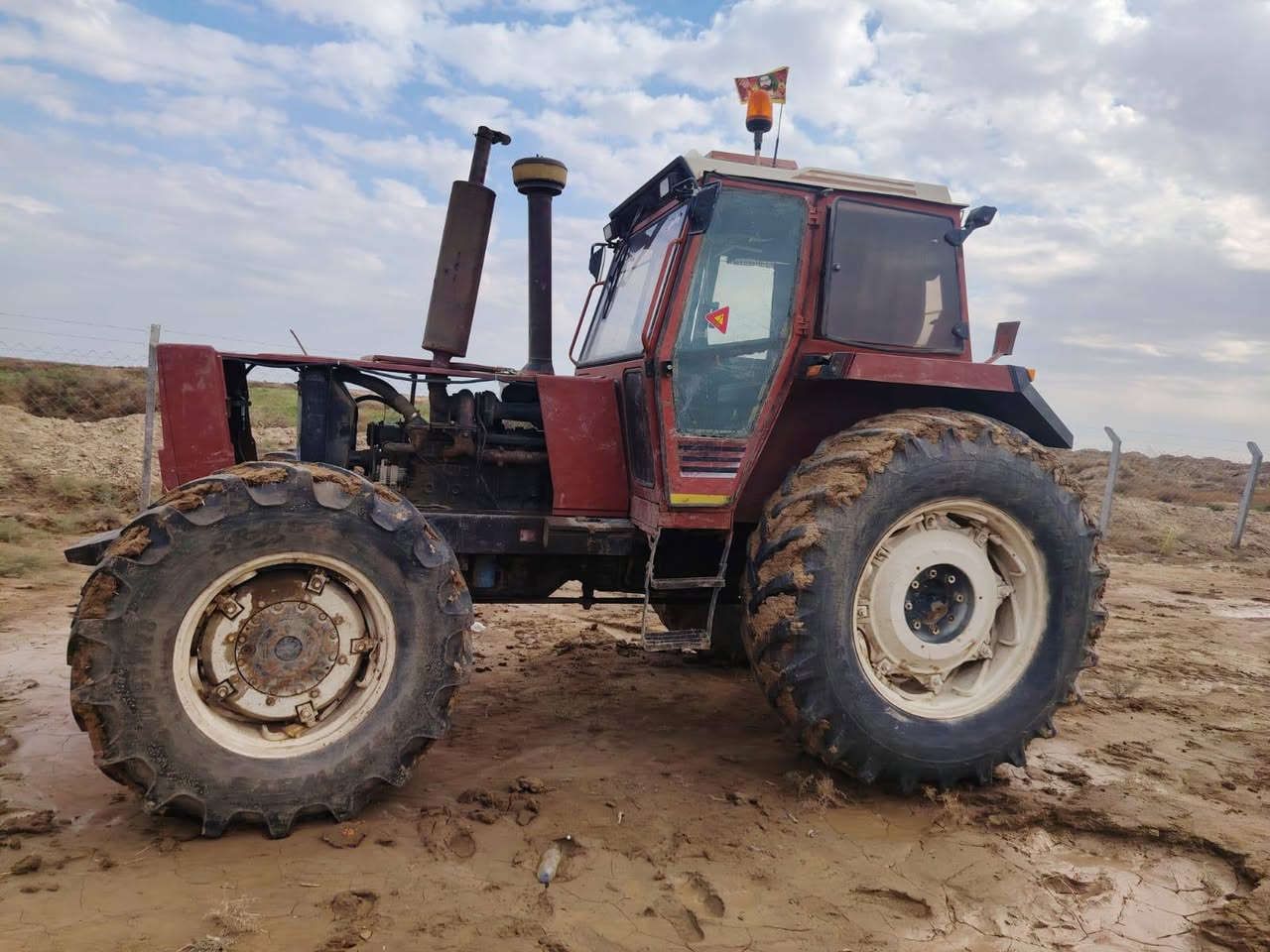 للبيع فيات 160 محرك لا تنقيص ولا بخار مكينه جاهزه المكان ميسان سعر 35 مليون  لشراي يتصل ***********
