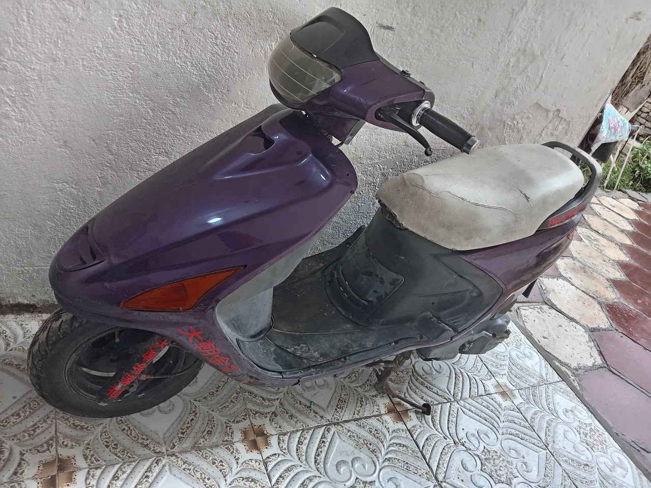 دراجه فراشه شغله نكره سلف  بس بيهه دخان قليل شويه ويكطع مستعجل على البيع


**إذا كنت صاحب هذا الإعلان وتريد حذفه لأي سبب، رجاءا أرسل رسالة إلى الدعم الفني**