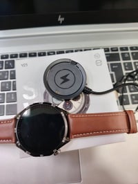 ساعه اصليه بيه واجهات اكثر من 10واجهات  اعله سعر ابيع يوجد توصيل 07744...