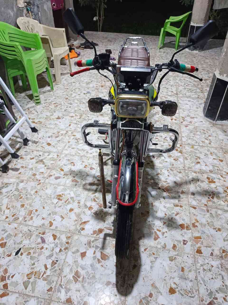 السلام عليكم دراجة ايراني للبيع سونك 5كير موديل 2024 اوراق أصوليه محرك 200 كهربائيات كلها شغاله محرك برغي ممفتوح بي نكره سلف المكان بغداد الراشدية مقابيل الحسينية( السعر 750 وبيها مجال بسيط) للاتصال ***********
