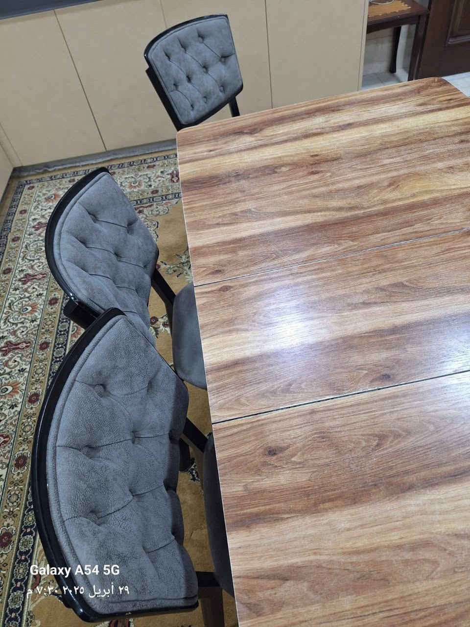 السلام عليكم 

ميز طعام ٦ كراسي 

السعر : ٤٠٠ 

للإستفسار : التواصل على الماسنجر


**إذا كنت صاحب هذا الإعلان وتريد حذفه لأي سبب، رجاءا أرسل رسالة إلى الدعم الفني**