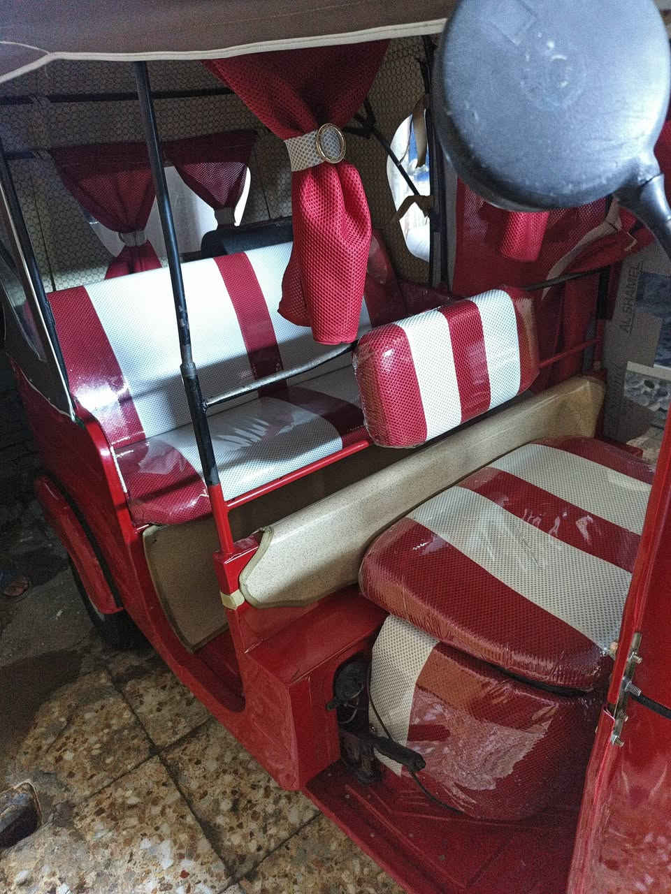 سلام عليكم شباب شلونكم تكتك للبيع مديل17 مكينة 20 تكتك معمرة ومصبوغة عام التكتك خير من الله مال شغل مرقمة باسمي تحويل ثاني يوم السعر 5 ونص وبيهة مجال للشراي مكاني بغداد حي السفير قرب كهوة جاكي
الرقم واتساب ***********
