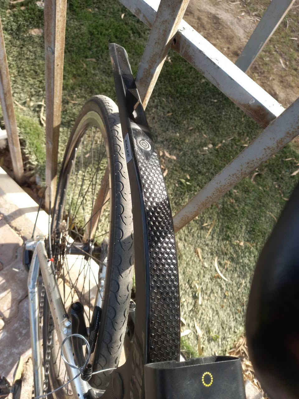 سلام عليكم رمضان كريم على جميع 
سكوت للمراوس او للبيع 
مسوياة ادامة كامل وزنجيل ومكينة وفحمات مدلات بقطع أصلية وجديدة 
مواصفات:
١)لشة مضلعة وموشمة مين متشوفها قياس m المنيوم بالكامل 
٢)٨×٣ شيمامو شغالات مكينة كبس عكرب اسيرا 
٣)ويالة بلاد عدالة ٩٦% تايرات كندا اصلي 
٤) وياها جاملغ خلفي وستاند مطارة وبايدرات جبلية وجهين لوك 
دراجة نظيفة وسلسة حيل ومصرف ربع مابيها 
مكاني الكرخ 

***********
