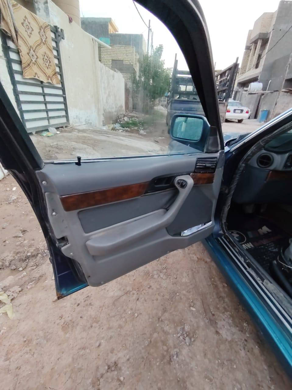 bm موديل ٩٢
تخم تاير
صدر جديد خلفي امامي
كير ومحرك مكفول
رقم بغداد انكليزي
السعر ٦٥ وبيهه مجال 
***********
