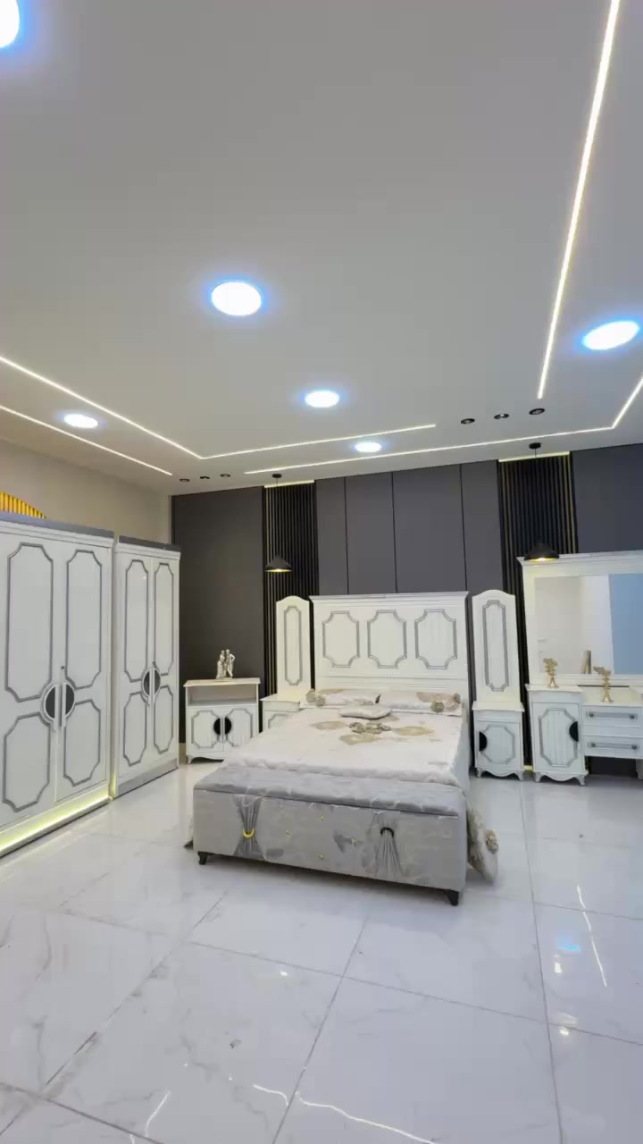 #تخفيضات #عروضنا_مستمرة_وياكم_ولكثرة_الطلب
#السعرمليون
شازلون طابوريه 50 حسب طلب الزبون للحجز والاستفسار خاص


**إذا كنت صاحب هذا الإعلان وتريد حذفه لأي سبب، رجاءا أرسل رسالة إلى الدعم الفني**