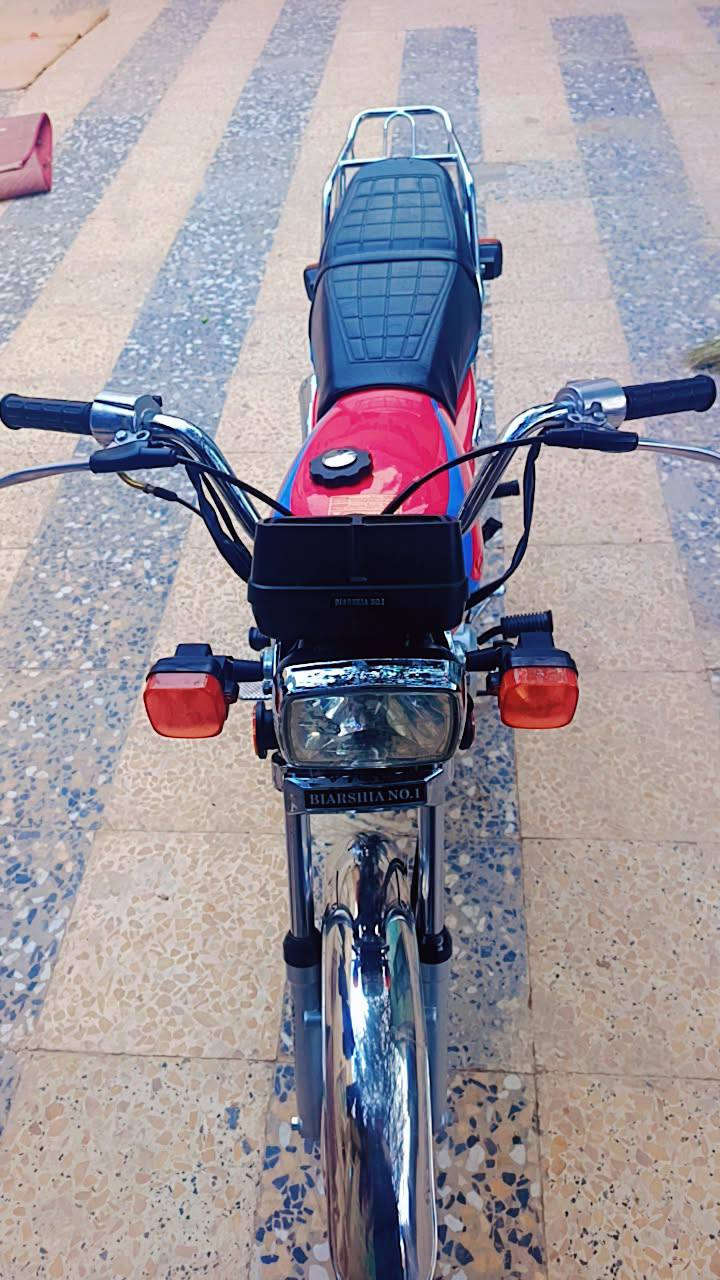 سلام عليكم دراجه مكفوله كفاله عامه النوع ارشا مديل 26 مكينه خرسه طالعه قبل شهرين سعر 650 مجال قليل المكان كربلاء جامعت فريحه *********** شراي بخدمته
