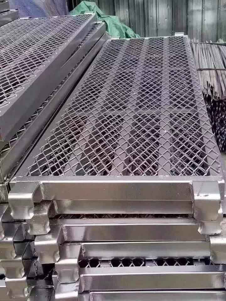القياسات السكلات ✨
.................
ارتفاع 1 متر* عرض 120سم⚜️ ثقيل صناعة عراقي 🇮🇶
ارتفاع 1متر* عرض 90سم⚜️ ثقيل صناعة عراقي 🇮🇶
......................
ارتفاع 2 مترين عرض 120 سم⚜️ ثقيل صناعة عراقي 🇮🇶
ارتفاع 2 مترين عرض 90 سم⚜️ ثقيل 
ارتفاع 2 مترين عرض 80سم⚜️ ثقيل صناعة عراقي 🇮🇶 
ارتفاع 2 مترين عرض 60سم⚜️ ثقيل صناعة عراقي 🇮🇶 
..............
ارتفاع 3 متر عرض 120سم⚜️ ثقيل صناعة عراقي 🇮🇶 
ارتفاع 3 متر عرض 90سم⚜️
 ثقيل صناعة عراقي 🇮🇶
بيع وتأجير كافة أنواع السكلات الكونكريت والسكلات الفنيه والخدميه وكافة المكائن والمعدات بأنواعها 💯
العنوان/بغداد -الحبيبية
للاستفسار الاتصال على الارقام التالية
☎️***********📱واتساب
🛻خدمه توصيل كافة مناطق بغداد والمحافظات
