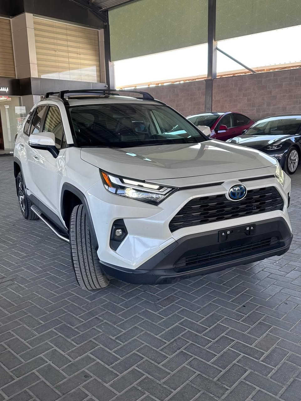 TOYOTA RAV4 Hybrid 2022 XLE Premium
تويوتا راف فور هايبرد ليثيوم 2022
موديل 2022
اللون الخارجي ابيض لؤلؤي 
وارد امريكي 🇺🇸
صور الحادث مرفقه 
رقم بغداد ماشية (55) الف فقط 
السعر : ( 21000$) دفترين و 10 اوراق 
السكن : بغداد السيدية 
‎للاتصال : ***********
‎الصنف : ((XLE Premium)) 
‎الاضافات فل كامل صنف XLE Premium 
الاضافات :
• ماتور 2500cc هايبرد
• كير اوتوماتيك
• بطارية ليثيوم 
• فتحة سقف كرستال 3 حركات 
• نظام دفع رباعي 4*4
• صندوق خلفي كهرباء 
• شاشة كبيرة
• كاميرا خلفية 
• حساسات خلفيه 
• كراسي كهرباء جلد لون اسود 
• كراسي مدفية 
• كراسي ميموري 
• غرفة جلد لون اسود مميزة 
• رادار امامي
• مانع تصادم
• محدد مسرب
• تصحيح مسار
• مثبت سرعة
• مانع انزلاق
• استيرنق متحرك
• تحكم طارة
• تدفئة مقود 
• بصمة تشغيل
• بصمة أبواب
• دخول ذكي
• إنارة ترحيبية
• مري كهرباء
• غمازات عالمري 
• حساسات تجاوز BSM 
• نقطة عمياء 
• شاشة اعطال
• زجاج كهرباء ملون
• عداد ديجيتال
• صندوق خلفي كهرباء 
• جنط قياس 18
• اضوية امامية زنون LED
• اضوية خلفية LED
• كشافات زنون LED
• حساسات اضاءة
• إنارة امامية تلقائية Auto
• اضاءة فل زنون LED
• ليد زنون نهاري 
• نظام صوتي مميز
• أوامر صوتية
• حساسات اصطفاف
• حساسات مطر
• حساسات جانبية
• حساسات تصادم
• حساسات دخول الإنفاق
• حساسات ضغط هواء الإطارات
• مري تعتيم• GPS
• خرائط
• نافيجيشن
• 3 أنظمة قيادة (eco, ev, sport)
• كندشن مركزي
• هولد كب
• ركايات وسط
• بلوتوث
• مدخل USB + AUX
رقم بغداد ماشية (55) الف فقط 
السعر : ( 21000$) دفترين و 10 اوراق 
السكن : بغداد السيدية
