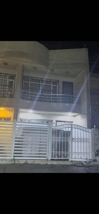 بيت للبيع في جكوك مساحه 100م واجه 5 نزال20  صفحت الدولعي على شارع 15 ب...