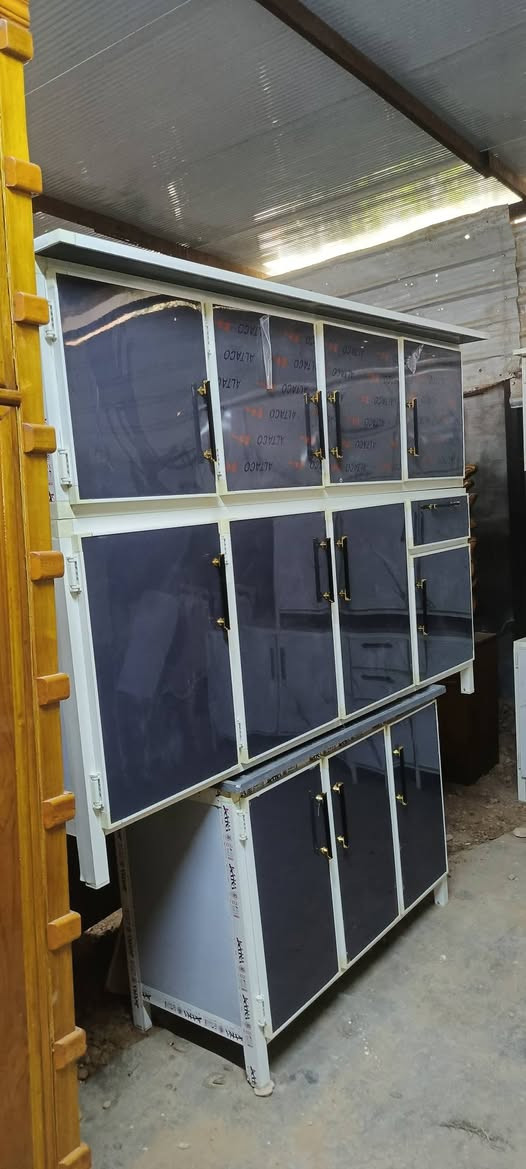 انواع الاثاث المستخدم والجديد في مزاد الرسول العنوان كاطون الرازي نهايه الشارع  لاستفسار ع رقم الهاتف *********** ملاحضه مستعدون لشراء كافه المواد المنزليه وغرف نوم 💤
