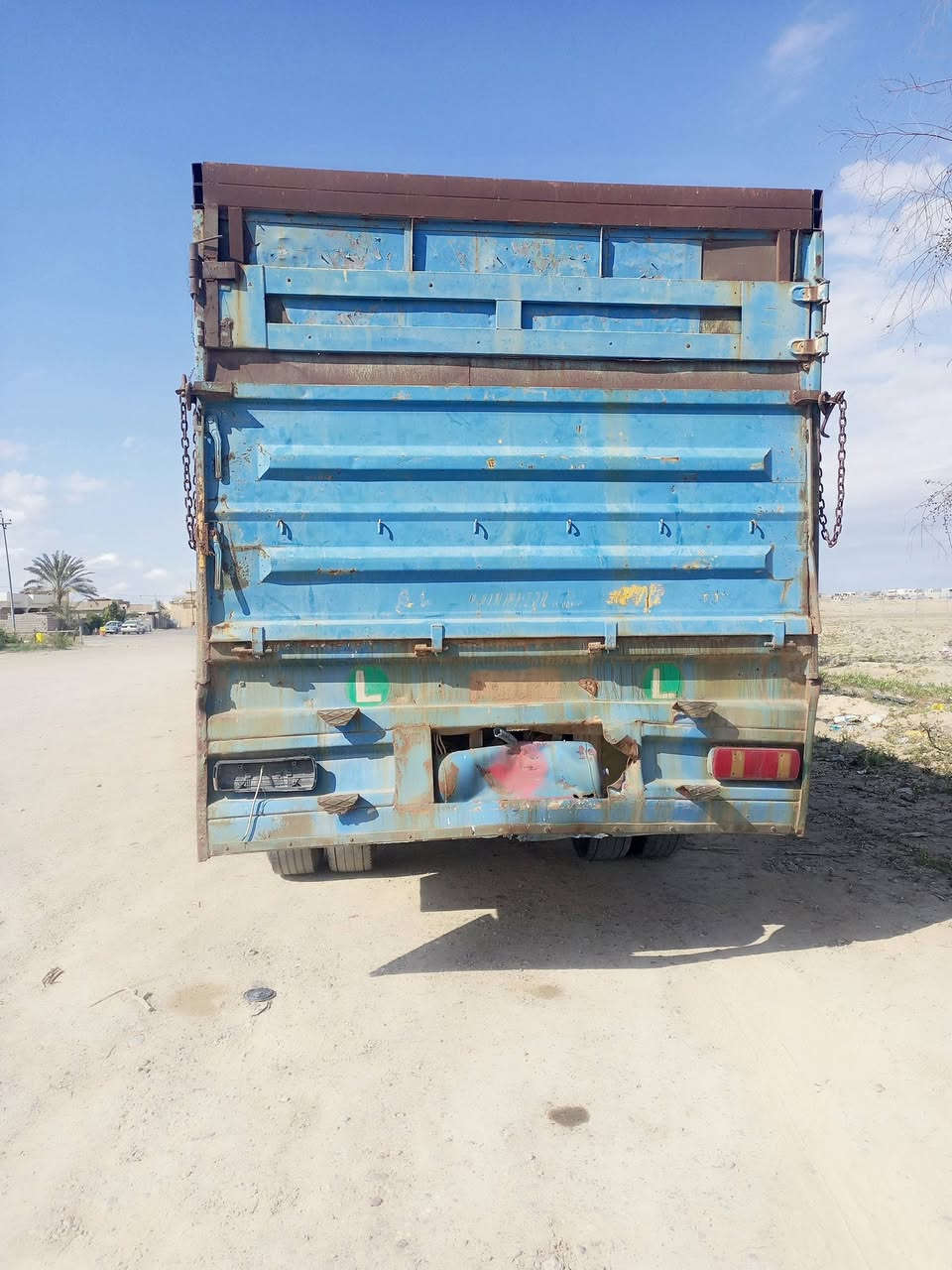 سلام عليكم عربانه  البيع 12/50 تخم تاير نص عمر دناكير صيني مجموعه  مربع مكفوله عام السعر60وبيها مجال
مكان صلاح الدين ***********
