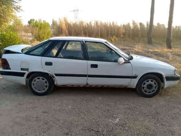 السلام عليكم للبيع سنويه لل ٢٨ بااسمي السعر من الأخير مال بيع ١٤ ورقه ليريد يجي يكلبهه بس لا يعامل على السعر لان هي سياره شغاله و هذا سعر رقم. ***********
