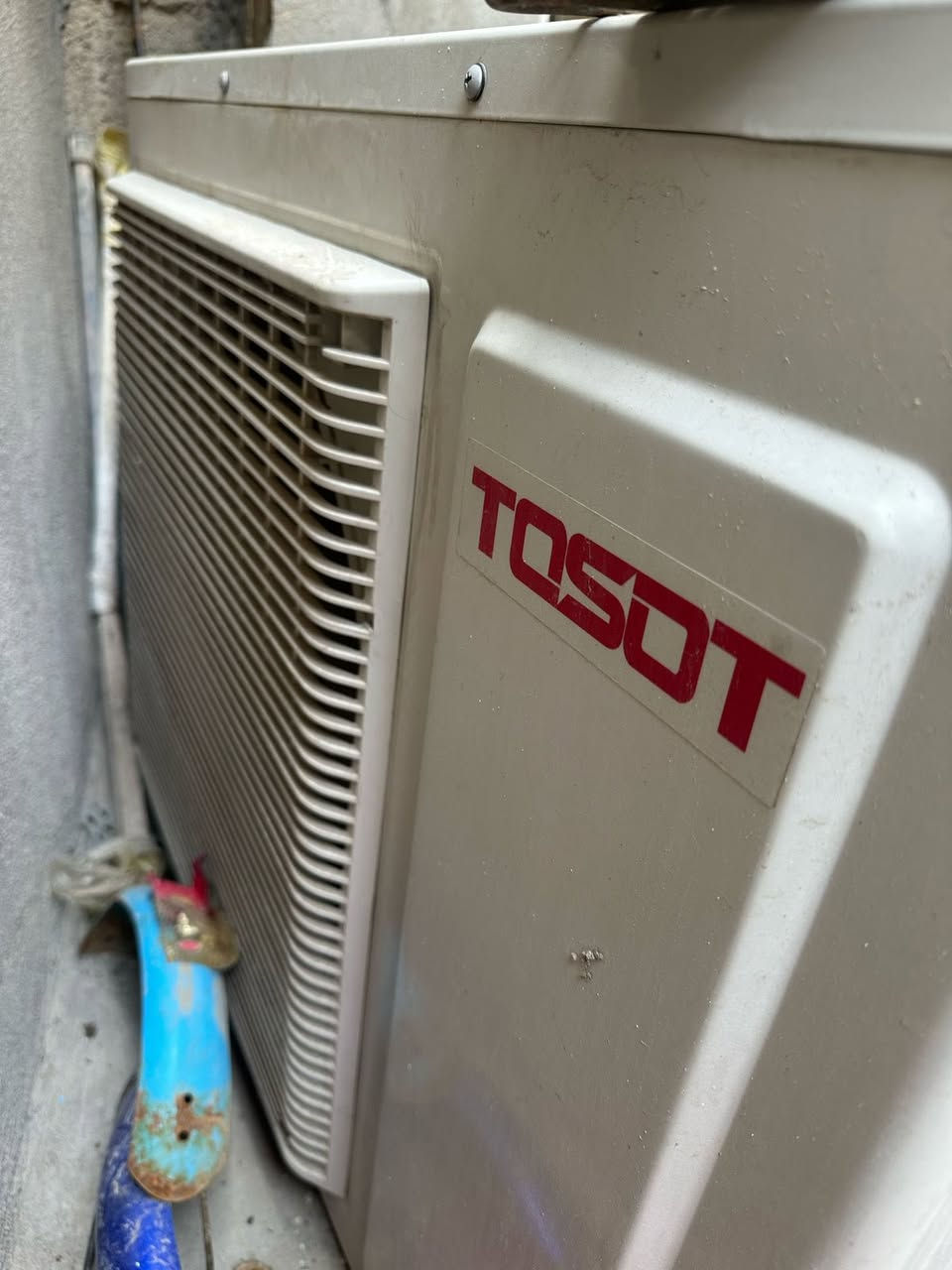 السلام عليكم قطعة خارجية 2 طن توسوت وجبة اولى قبل 2012  جديده ما مستخدمه للبيع ***********
