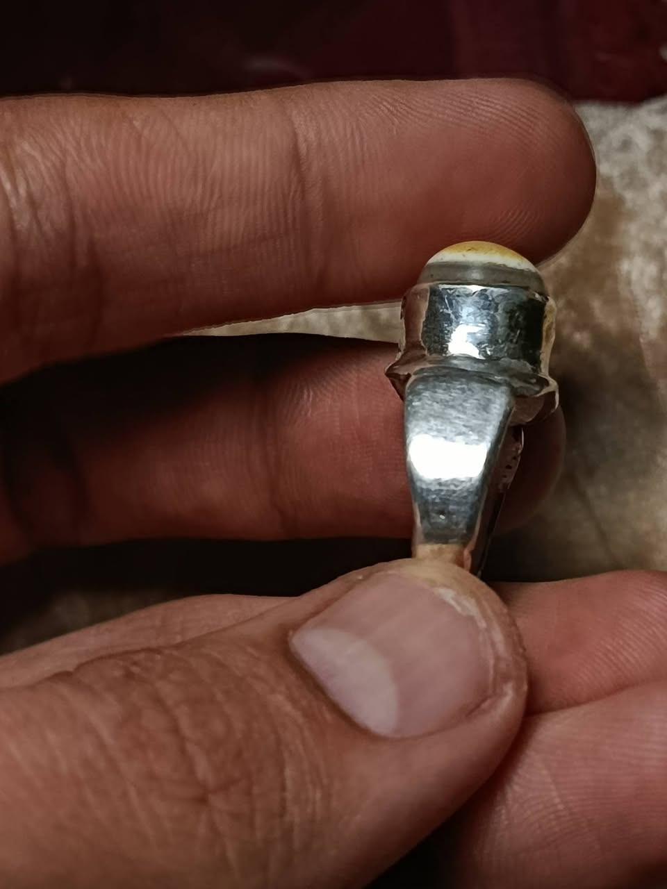 جزع قديم لون مميز  نادر فضه 925
قياسه 25


**إذا كنت صاحب هذا الإعلان وتريد حذفه لأي سبب، رجاءا أرسل رسالة إلى الدعم الفني**
