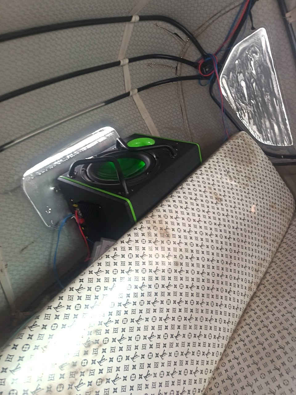 تكتك للبيع 22 أوراق السعر 6800وبيه مجال البياع حي التراث
***********
