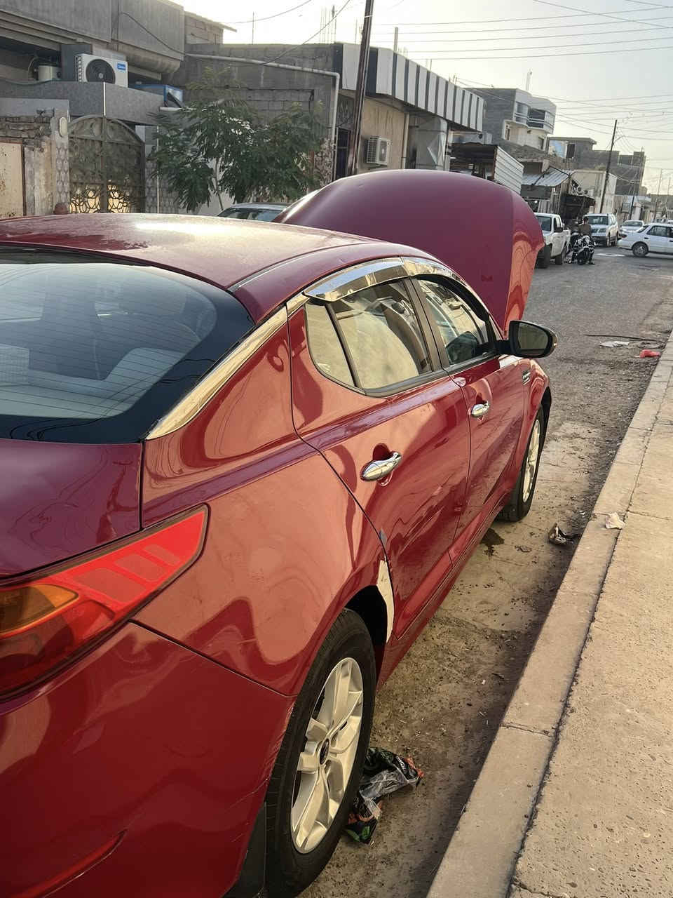 للبيع كيا أوبتما ٢٠١٦ سياره ماشيه ١٢٤ مكفوله من الصبغ بيه بس الهلال بي مجون مرفقه بالصور السياره خليجي محرك 200 دوش لاستفسار اتصل على رقم ***********
