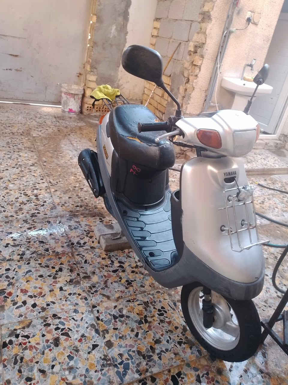 بطه موديل ٢٠٠٠ مكفوله من كلشي جيب مصلح وافحص واخذ 
السعر قفل ٤٢٥ كربلاء حي السلام قرب اسواق بلبل السلام
*********** ارجع من الشغل ١٠ بليل وبخدمتكم
