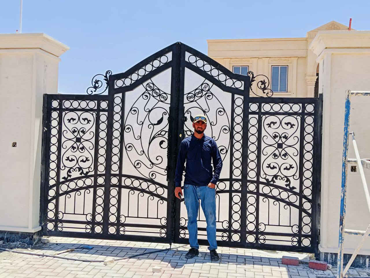 حدادة ابوآدم      لعمل كافة الابواب  القاصة وبديل الخشب    والشبابيك والسقائف الخشابي والكي سبان والمحجرات الحديد والالمنيوم وكذالك السندويش بنل وكل ما يتعلق بأعمال الحدادة 
لدينا خدمة توصيل 
كذلك نتعامل بنظام الأقساط الشهرية 
        العنوان تكريت الحي الصناعي 
    للاستفسار والحجز *********** أو ع واتس آب
