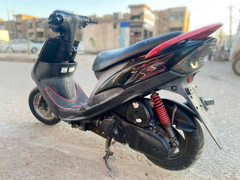 السلام عليكم ماكس عدله للبيع مكفوله من كلشي دراجه نضيفه بوشه بلاديه دراجه مختمه رقم واحد مكاني العماره قطاع 28 الرقم ***********
