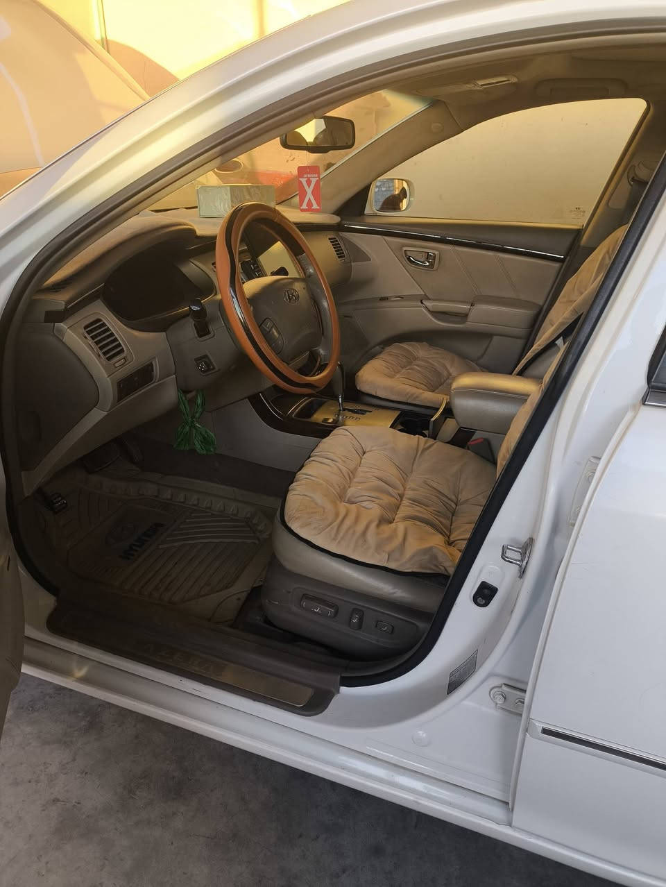 سلام وعليكم ازيرى البيع مكفولة كفاله عامه بدون صبق ولا تبديل ا موديل 2009 رقم ربيل تحويل مباشر كير محرك 3800جديد مكاني  ديالى خان بني سعد سعر 125وبيه مجال ***********
