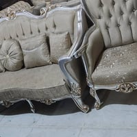 مجمع القيصر • كنب • كركوك