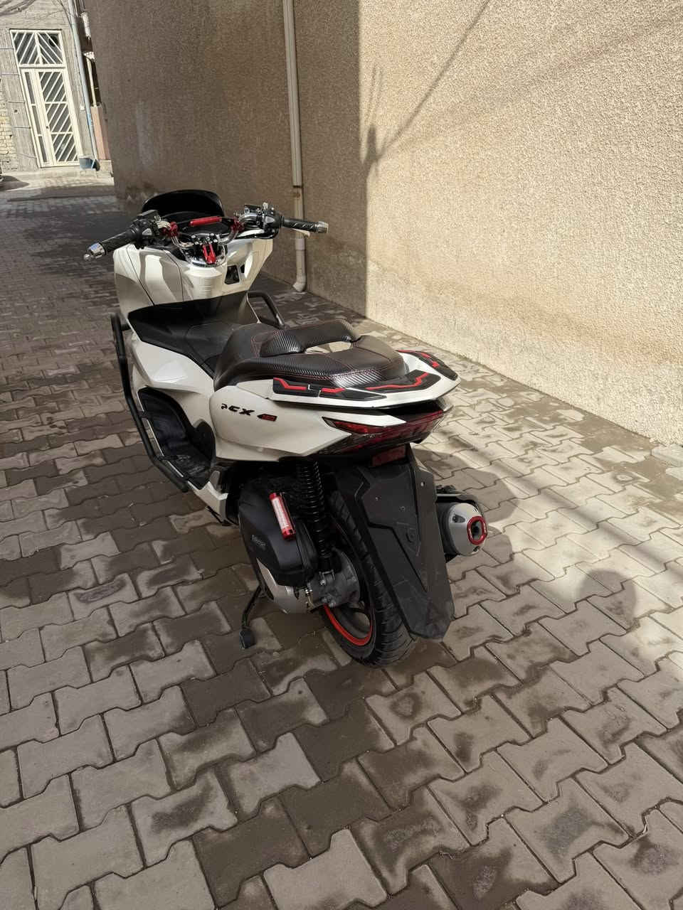 السلام عليكم pcx جيل رابع ياباني دراجه كفاله عامه جلاله واكرام للمراوس بt max


**إذا كنت صاحب هذا الإعلان وتريد حذفه لأي سبب، رجاءا أرسل رسالة إلى الدعم الفني**