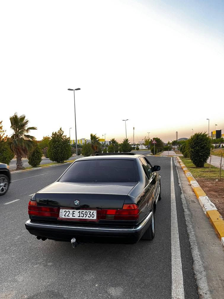 bmw 740iA 1992  v8
(گـــــۆڕینــــەوە و فرۆشـــــتن)
 بیپێم  ۷٤۰ مۆدیل ۱۹۹۲  بێ دەعموو لێدراو
 سلاید
 توماتیک
 چوار جام کارەبایی
 ئاوێنە کارەبایی
 گوشن جلد
ویل حەسیر
 پیش گەورە
 هەموو شتی لەسەر بلادیە
گێروو مکینە و سەرفو بوخار بەشەرت
 سەنەوی هەزە فحس هەمووی نوێیە
تحویل خڕامە بەشەرت
 سعری 73 و مجال  ۳ ورەقەش خەرامەی لەسەرە أربيل, العراق


**إذا كنت صاحب هذا الإعلان وتريد حذفه لأي سبب، رجاءا أرسل رسالة إلى الدعم الفني**