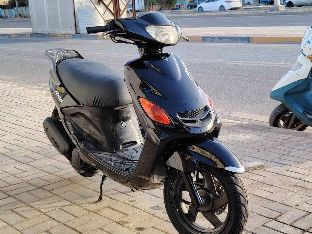 دراجه دولفين للبيع السعر ٦٠٠ وبيهه مجال الشراي يتصل عل الرقم *********** دراجه جديدة احله من الصوره واضع البلاد كرهبايات شغاله سلف هندر مكينه ناعمه شرط عدادات دراجه جديدة
