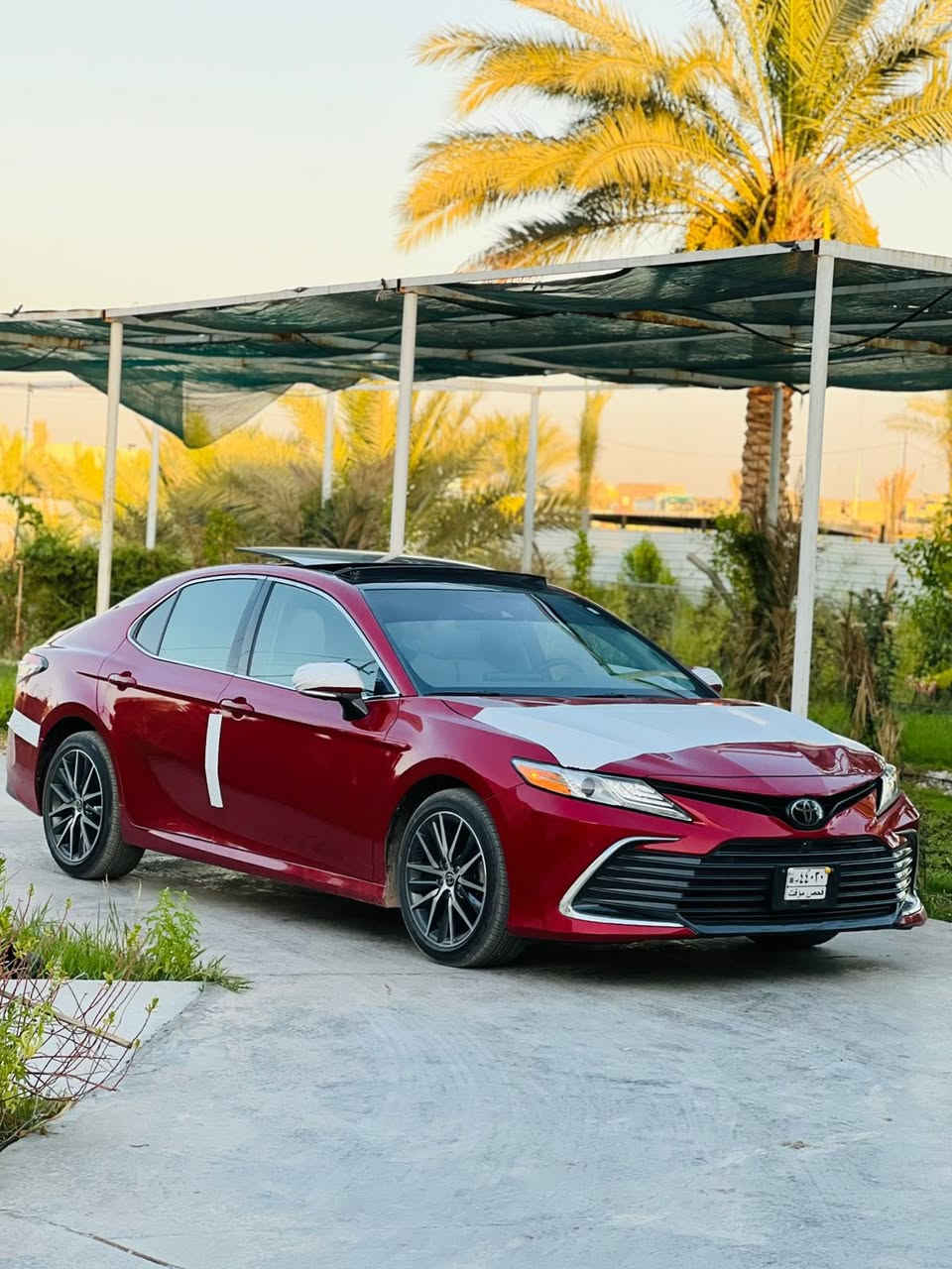 السلام عليكم
كامري XLE فول مواصفات
كشنات تدفئه تبريد 

رادارات 360 درجه

كامرات 360 درجه 

بانوراما 

داتشو 

حساسات امامي خلفي 

ترحيب عند القتراب 

تشغيل عن بعد 

كروس سرعه تثبيت مسار 

مكينه 2500 

ماشيه 50KM
حادث دعاميه خلفيه فقط بدون ايرباك 

رقم بابل 

مكان السيارة بالحله 

***********
