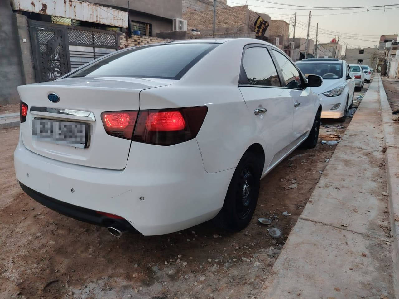 سلام عليكم  كيه فورتي دوات دوات كص جنطه  متومه طبق لصل  سياره فول ما عده لفتحه  بصمه تشغيل وبواب وجنطه جلد تدفه بل كشن  شاشه بلاتوث  شاير بل مري  مري شفط شفتات ستيرن سبورت نضام ايكو  سياره جاهزه عله اخر حبايه مكينه وكير وحداديه بلباكيت تبريد ثلج 🥶🥶  تخم تاير  سياره ربع مذب عليه  مكانه كربلاء  سعر 42 وبيه مجال بسيط  رقم ***********
