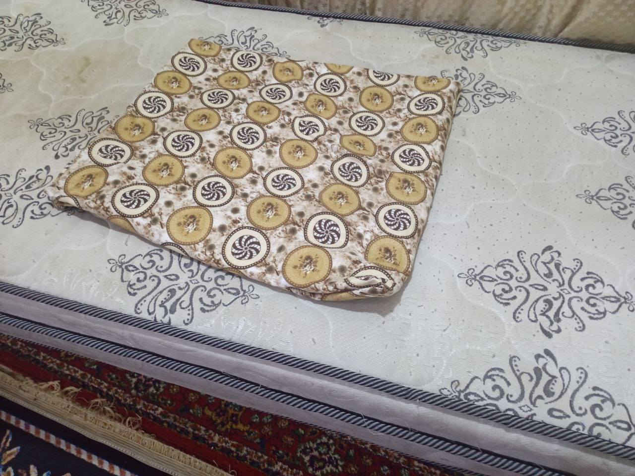 السلام عليكم
دوشك تركي سبرنك فول الاصلي
مستعمل
ويه وجه خياط تلبيس مرتب يخبل
الدشك طبي فول
سعره ٢٥ الف مستعجل كلش على بيعته والي يجي يشلع عيوني 
عنواني بابل الحمزه الغربي
وهذا رقمي للتواصل ***********
