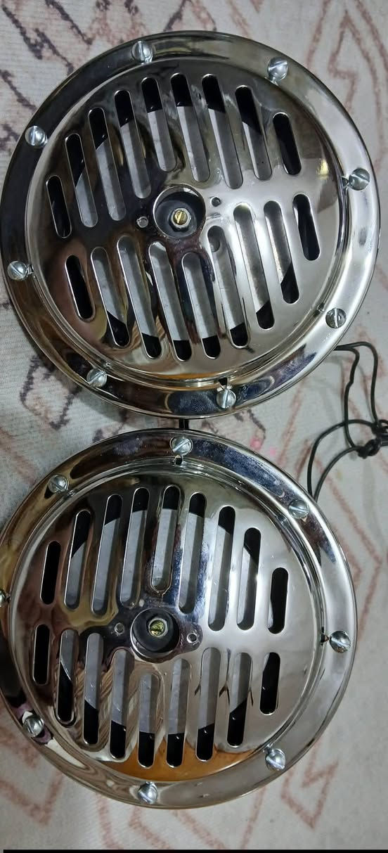 جنح ابو الكنر مطرز اقراص مختمه٢ب٥ شبابيك نيكل دكه ونعومه فول لبالك مال مزامط رايدهن٢٠٠ مكاني كاظميه ***********
