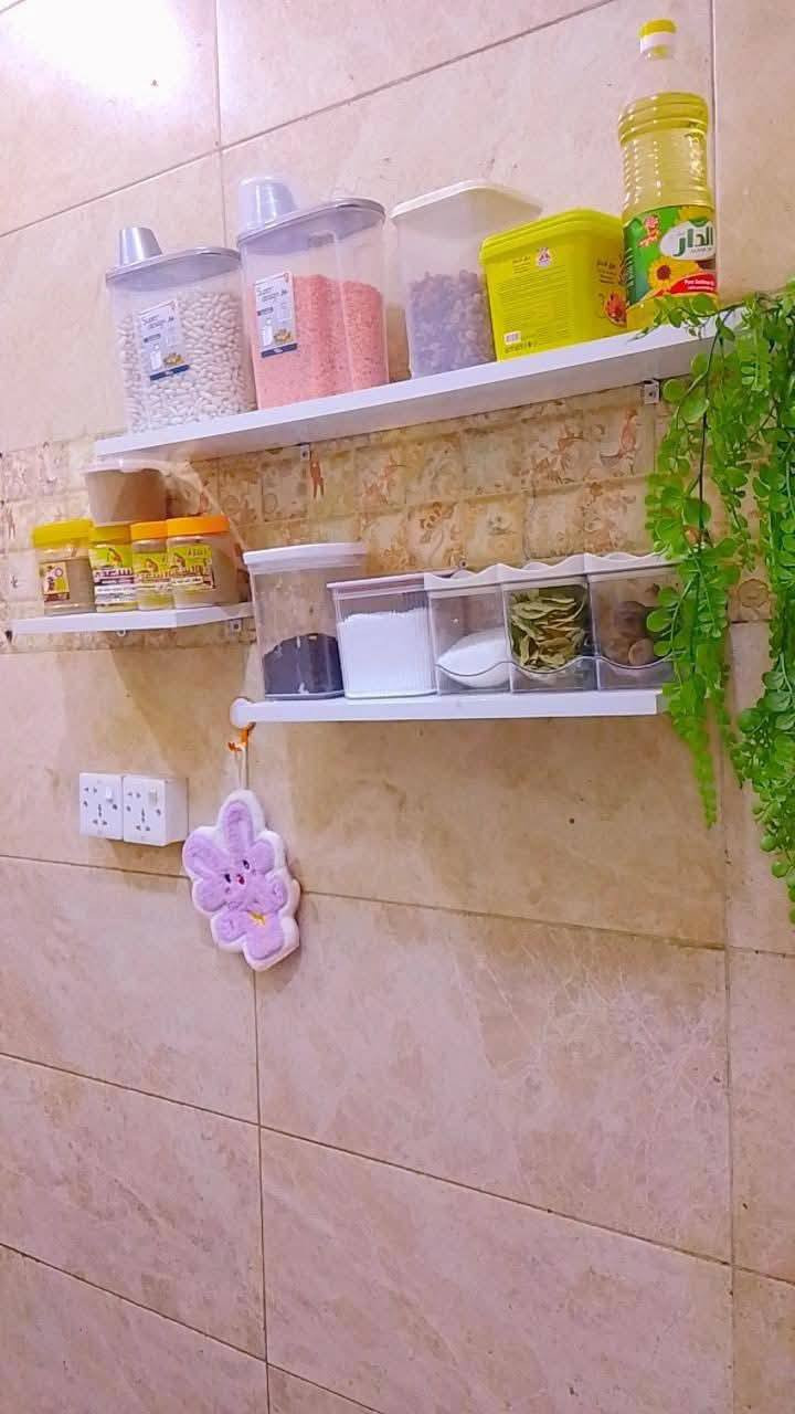 متوفر كافة الرفوف والديكورات الخشبيه والمرايات حسب الطلب ♥️ متوفر إضاءة امتار لاصقه ♥️ 
متوفر ركن صلاة وركن رمضاني 💚


**إذا كنت صاحب هذا الإعلان وتريد حذفه لأي سبب، رجاءا أرسل رسالة إلى الدعم الفني**