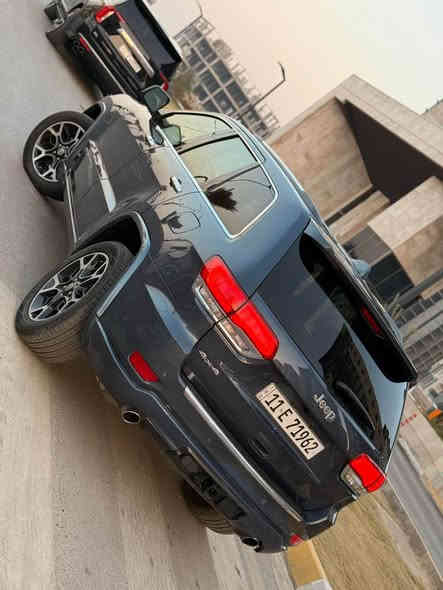 جيب اوفر لاند :2019 
المحرك : V6.  3.6L 
فول فول 
معروفة مواصفات الاوفر اعلى فئة بلجيب 
لون : ازرق كابوي الجديد 
حادث جاملغ وبنيد 
المواصفات 
* دفع رباعي 4x4 . 
* سقف بانوراما . 
* شاشه كبيرة 8.4 انج . 
* نظام الخرائط (GPS) .
* نظام التعليق هوائي (جكات) . 
* ستيرن كهربائي . 
* المصابيح الأمامية زنون .
* كشافات الضباب زنون .     
* تشغيل عن بعد .
* صندوق كهربائي .
* داخل اسود   .
* حفظ وضعيات الجلوس (ميموري) . 
* المقاعد الأمامية كهربائية .
* المقاعد الأمامية تبريد وتدفئة .
* سستم صوت الباين. 
* حساسات أمامية
* حساسات خلفية . 
* كاميرا خلفية .
* تدفئة ستيرن . 
* بخاخ ماء على المصابيح الامامي.
* المرايا الجانبية قابلة للطي .
* مرايا متحسسه للضوء العالي . 
* بلوتوث تلفون . 
* محدد سرعة . 
* نظام التشغيل والاطفاء الاوتوماتيكي ( Auto Start System ) .
معروضة 228 وبيهة مجال 

بيع او مراوس 
*********** بغداد
