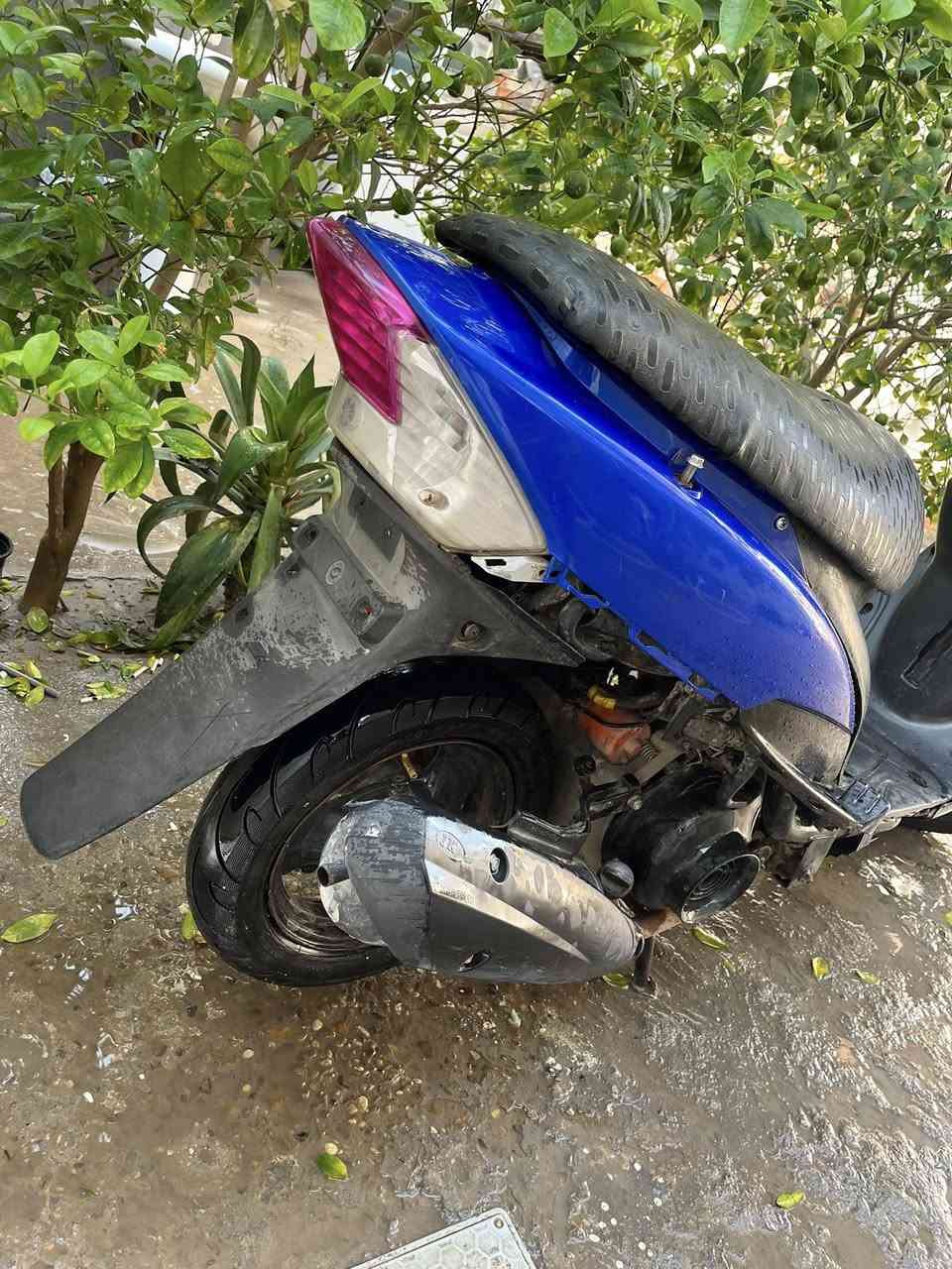 ماكس عدلة
بوشه وبستم وكور جديد شديتهم بلادي
سلف رياضي
سلف وهندر شغالات بصمه
ترايشها والسبايدر موجودات 
السعر 350
بغداد
***********
