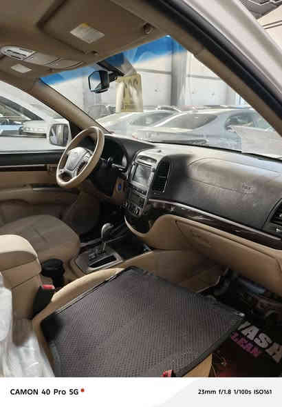 سنتافي 2012 فول موصفات محرك 6 ما مفتوح شرط صبغ ببها باب وجاملق بلا داخل بيها حجر ***********ناعم مال تحرير، سعر السياره 150
