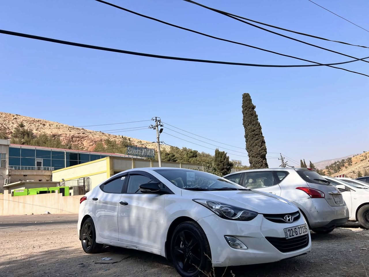 هۆندا ئەلەنترا 
مۆدێل /2012
144 هەزار رۆیشتوە 
2پارچەو کەمێک ساردەکوتی هەیە 
مەکینەی 16یە 
سەنەوی تا 2030
وە تەزرە کوتێکی زۆر کەمی هەیە 
نرخ/ 102وەرەقە 
رەقەم مۆبایل /2829 061  0750
شوێن/ شەقلاوە


**إذا كنت صاحب هذا الإعلان وتريد حذفه لأي سبب، رجاءا أرسل رسالة إلى الدعم الفني**