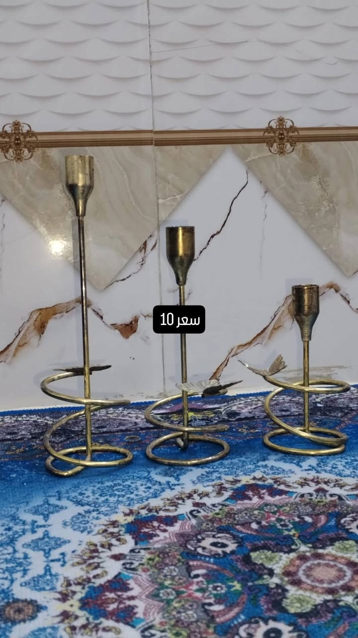 فوانيس +شمع دان كلمن سعره بل صوره ال شراي خاص او واتساب واتصل *********** مكان ديوانيه حي النهضة الثالثه يوجد توصيل
