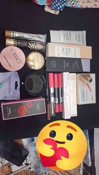 متوفر ميكب عرض كامل شامل اضافر ونظارات بس ب25 وتوصيل مجاني 07510494286