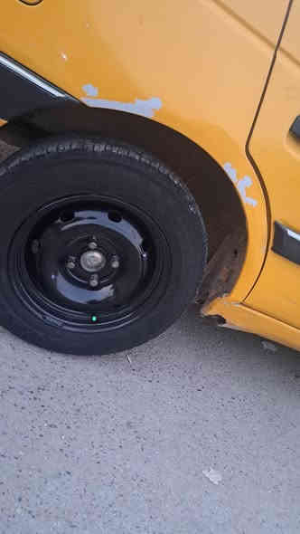 سلام عليكم بيجو لميس للبيع مديل16 دشبول عالي
سياره مكينه كير صدر خير من الله سياره بيهه هذني الاخياسات بل دوس والباقي شوف عينك مدوشمه عام شاشه سياره 
ناعمه وترايهه خير من الله كلهه ع بلادي 
دواخلهه جدد
نواقصهه قاعده مال قلايج ويرادلهه ترتيبات شوف عينك
سياره بسمي انكليزي تحويل ثاني يوم 
سعرهه37 وبيهه مجال
العنوان/ بغداد الكماليه
رقم الهاتف/ ***********
