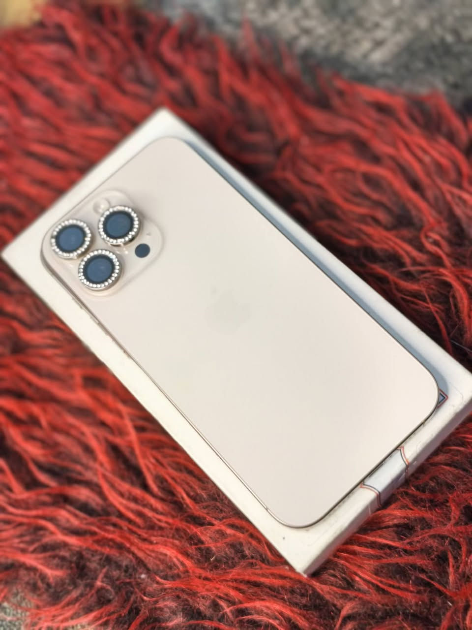 السلام عليكم ايفون 16برو ماكس ذاكره 256 لون 
صحراوي،،،،،، 
بطارية 97 ماستر شرق اوسط  نضافته 100% مكفول من كل شي زلغه مابي كما موضح بل صوره سعر 1500 مكان بغداد ***********
