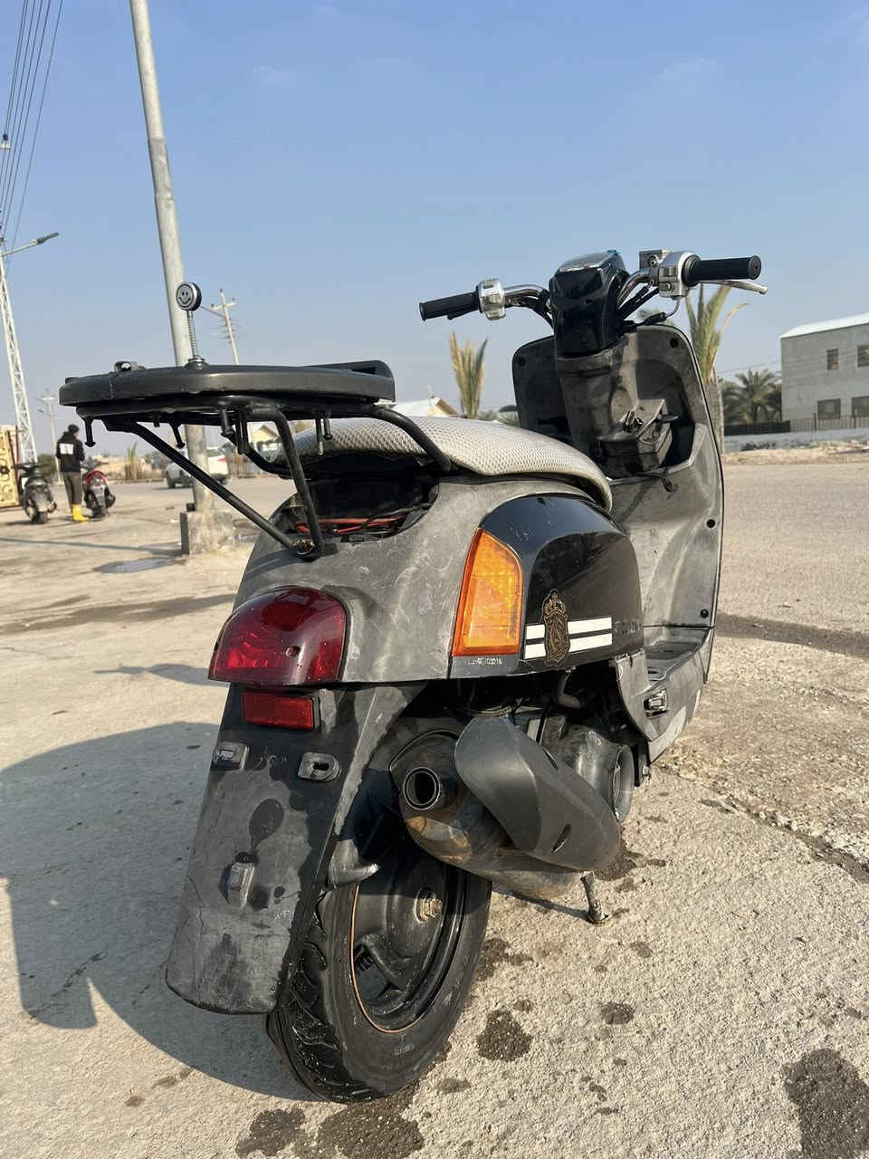 ماكس بوليس موديل 2007دراجه فول عداد شغال طوافه مال بانزين شغاله سلف شغال هورن منضومه رباعيه إشاره دراجه كامله صالنه أف أم مثل ما موضح بل صوره مكاني بصره ابو خصيب سعر 750او بيه مجال حگ جيه رقمي ***********رصيد واتساب موجود
