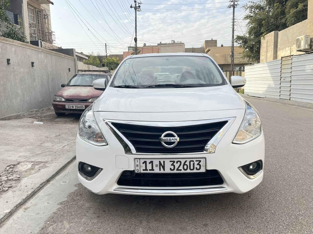 السلام عليكم نيسان سني موديل 2024 ماشية 32 الف  رقم بغداد بأسمي كفالة عدا طخه بل حاجب مال جاملغ يم الايت الايمن موضحة بالصوره
السعر 128 وبيها مجال بسيط لتواصل ***********
