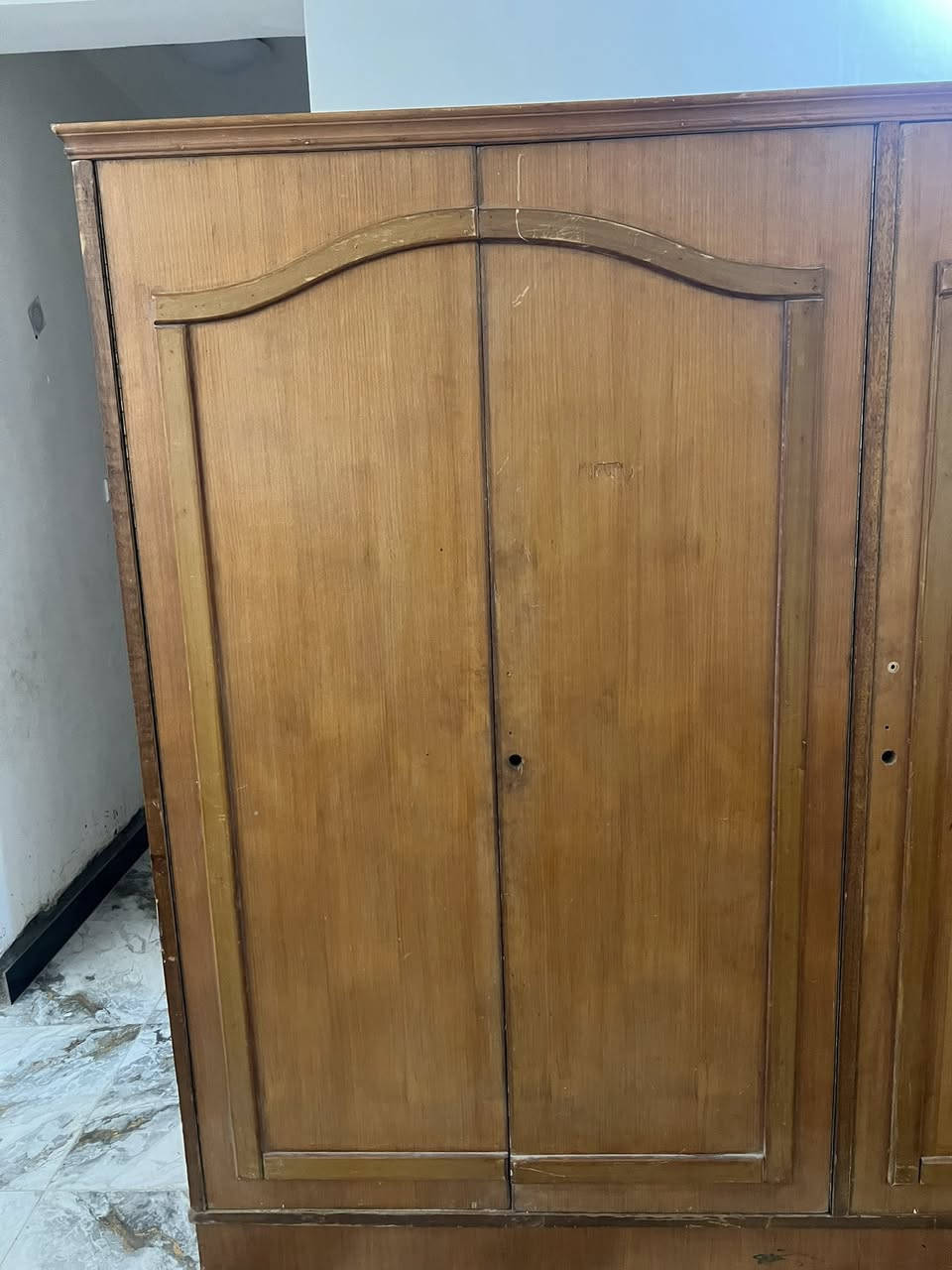 كنتور للبيع السعر250وبي مجال للاستفسار الاتصال على الرقم***********
