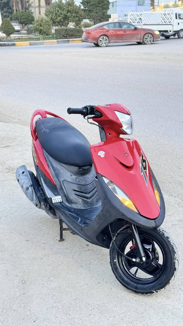 سلام عليكم ماكس عدله مكفوله من الفتح ومن كلشي مثل جدادت الرمبه ختم واحد وي المكينه فقط الكفرات مصبوغات للجماليه مكان الدراجه حله مركز مدينه السعر خاص او اتصال ع الرقم ***********
