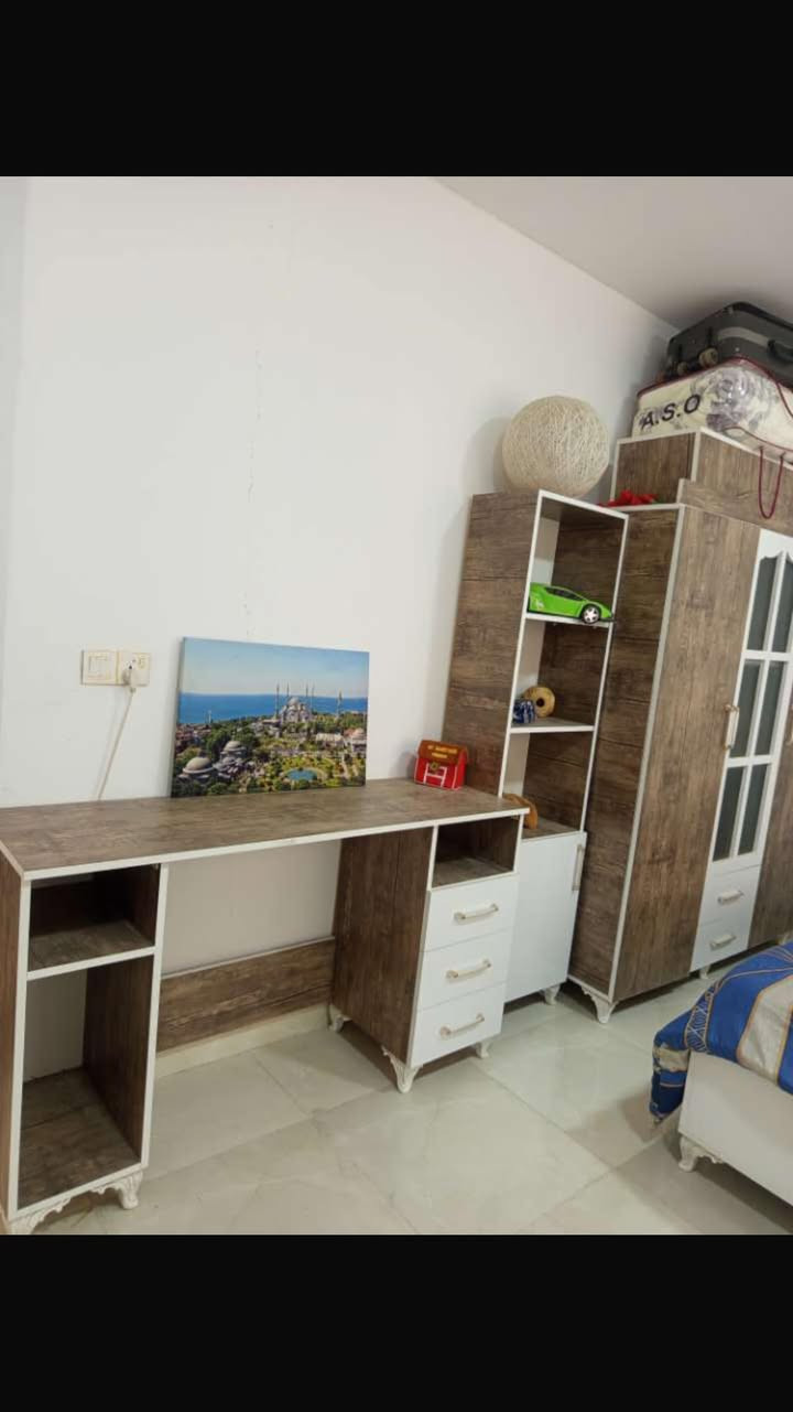 للبيع 

***********
