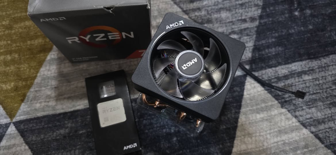 يتوفر قطعه معالج نظيفه جدا مع مبرد بعده بوضع الشركة Ryzen 7 3700x  مامستخدم بكج كامل بسعرر
135 الف


**إذا كنت صاحب هذا الإعلان وتريد حذفه لأي سبب، رجاءا أرسل رسالة إلى الدعم الفني**