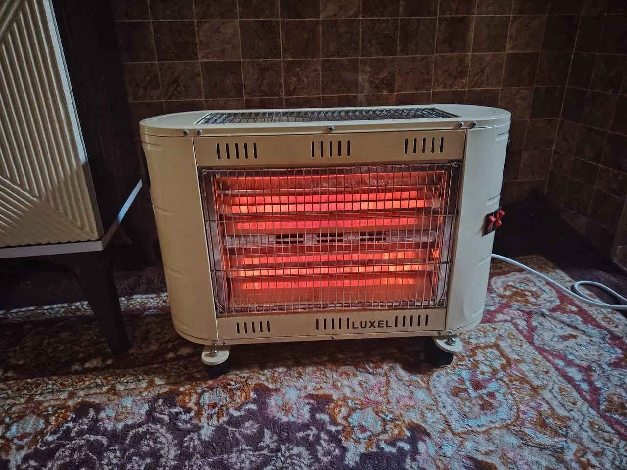 السلام عليكم
اغراض مستعمله نظيفه لبيع
بلازما نوع بنسونك بدون نت سعر ١٠٠ وبي مجال
صوبه كهربائيه سعر ٣٠ الف
صوبه نفطيه سعر ٦٠ وبيها مجال
منظر تدفئه سعر ١٥ الف
جزامه صناعه يدويه تكمه سعر ٣٠ الف
المكان حي الجهاد رقم الموبايل ***********
