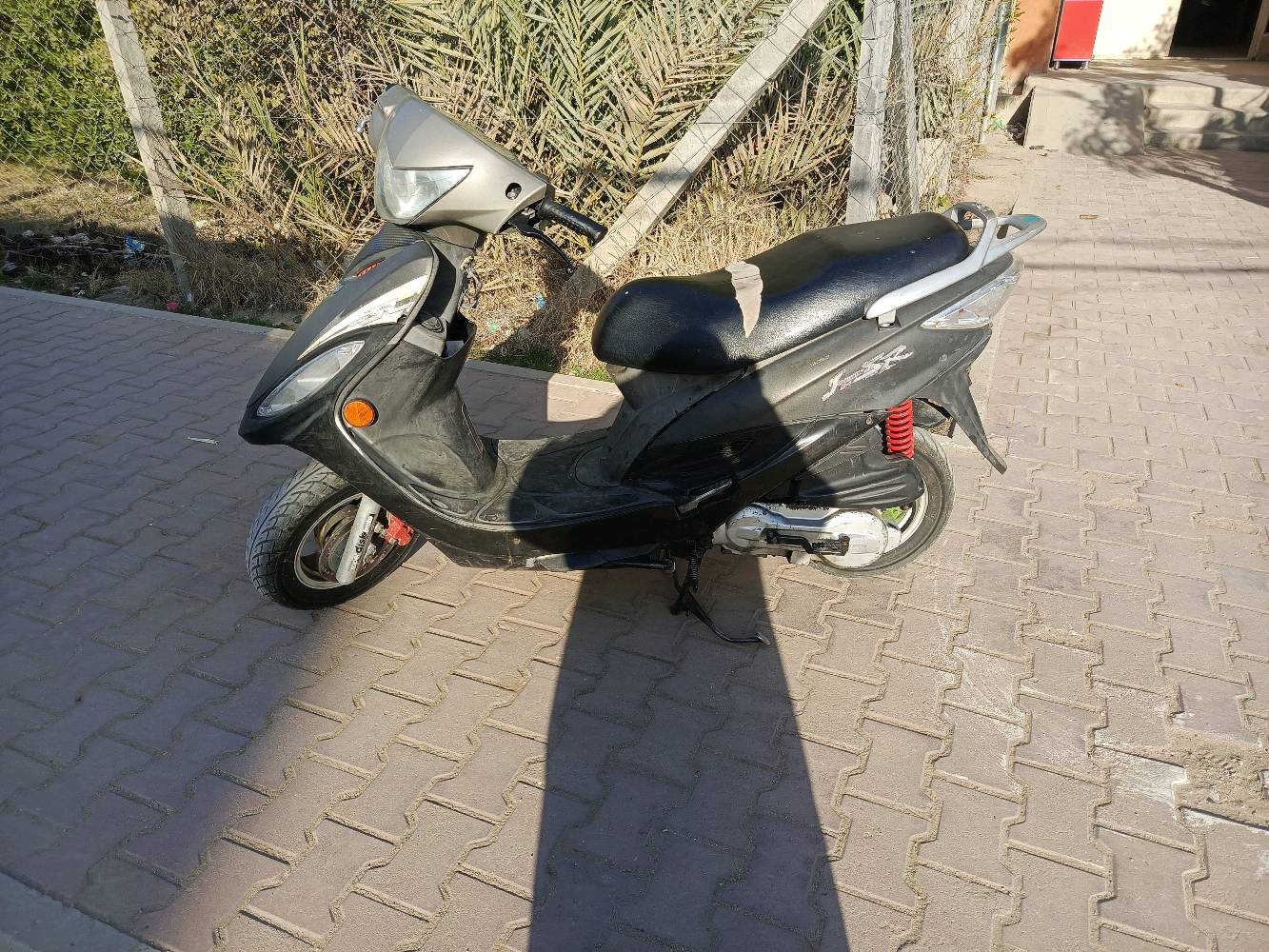 السلام عليكم دراجه كامكو G4مال حاويه قبل خمس ايام من اخضته بيه كلمات رياضي بلادي وصلنصه رياضي بلادي العنوان نجف الاشرف حي السلام ليريد يتواصل على الرقم ***********
