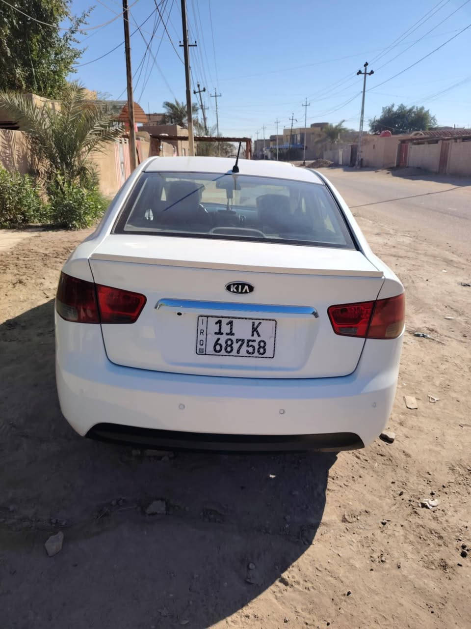 السلام عليكم كيا سيراتو موديل 2011 وارد خليجي رقم بغداد انكليزي مصبوغه حزام  بدون دواخل كير مكينة  1600 تبريد  ثلح طخم تاير  سنتر لوك تحكم ستيرن باتري جديد   اشاير بلمري  مري شفط حساس خلفي  السياره احلى من صور بهواي مال جناي  تجي وشوف سياره استعمال شخصي فقط السعر 86  وبيه مجال *********** اتصل وبيك خير  وتدلل
